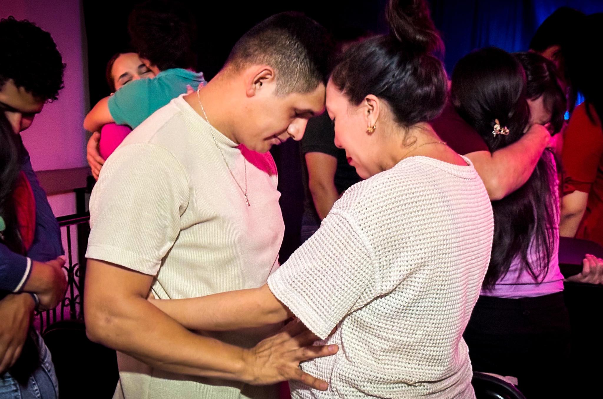 Parejas celebrando el amor de Dios
